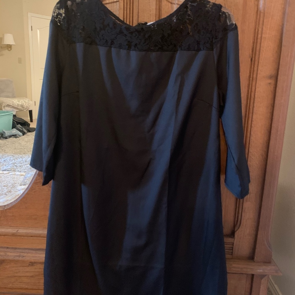 Black lace dress